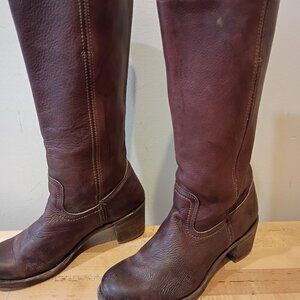 Pre-owned Frye boots size 9 1/2 M $200 OBO